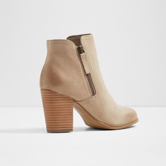 ALDO Women's Emely Ankle Bootie GUC - Picture 2 of 6